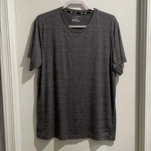 Light grey wicking crew neck workout tee shirt